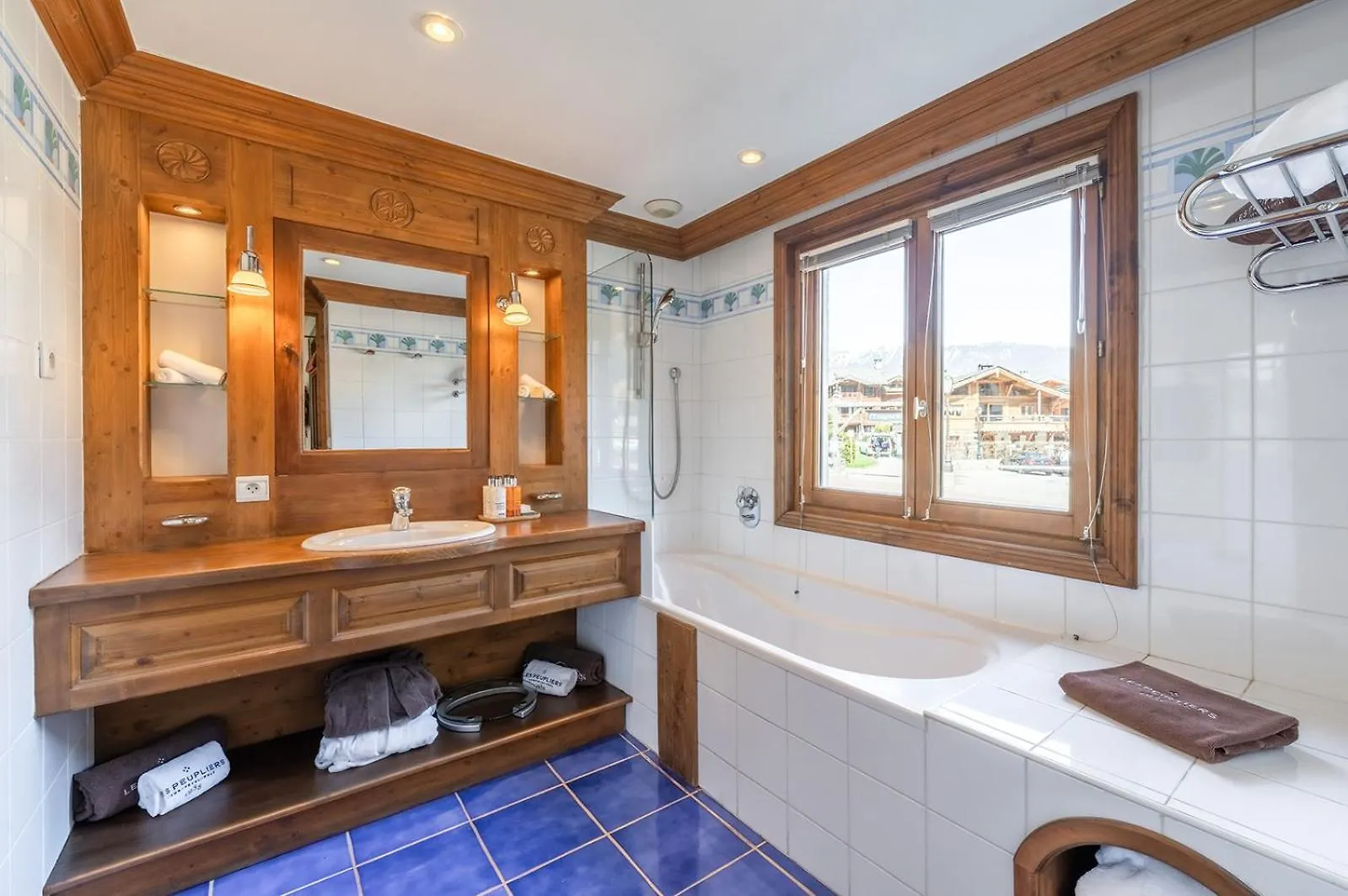 ****  La Maison Hotel Les Peupliers Courchevel France