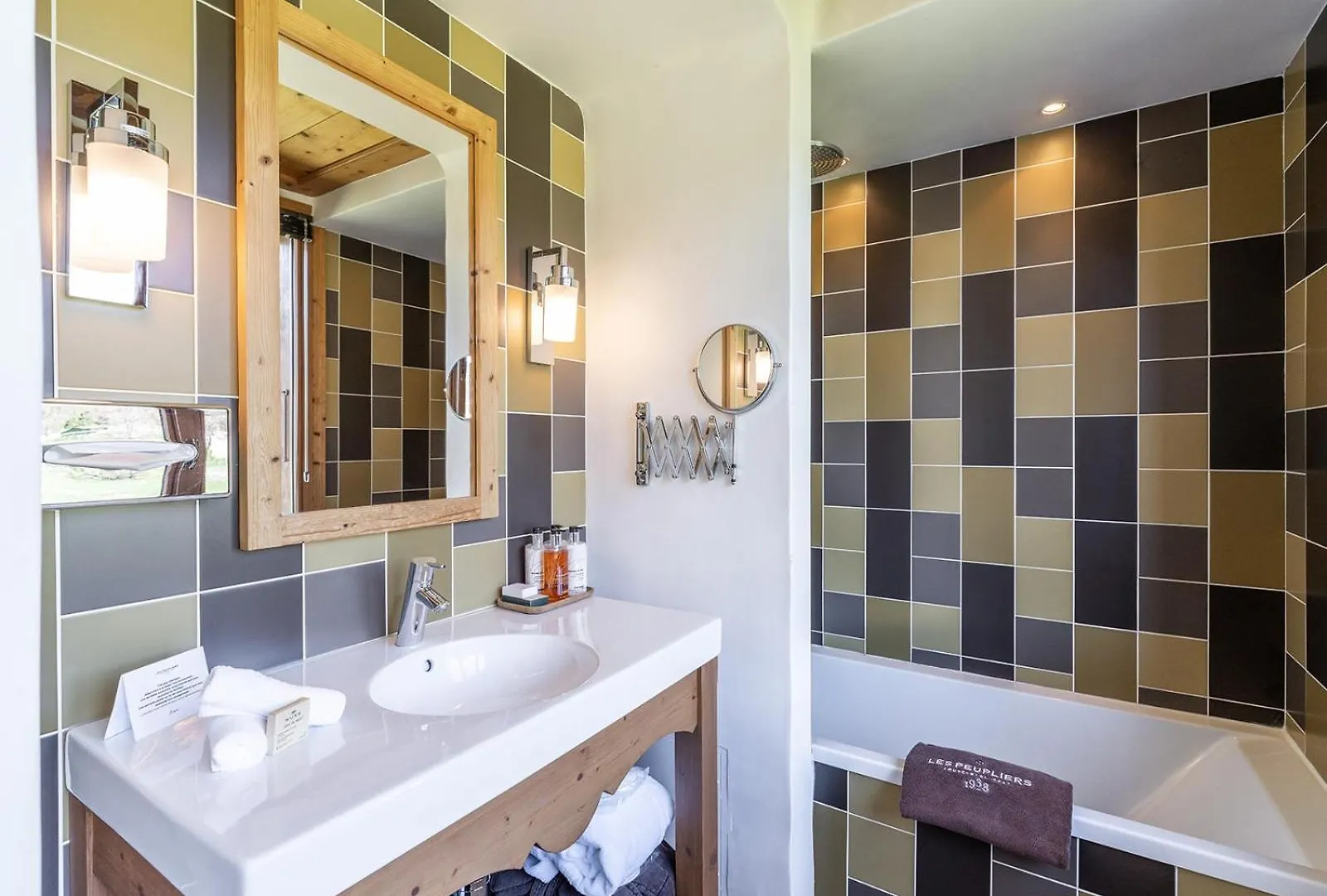La Maison Hotel Les Peupliers Courchevel France