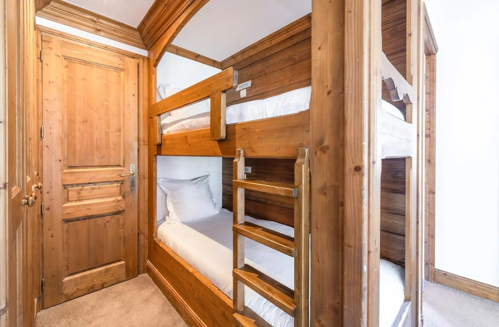 ****  La Maison Hotel Les Peupliers Courchevel France